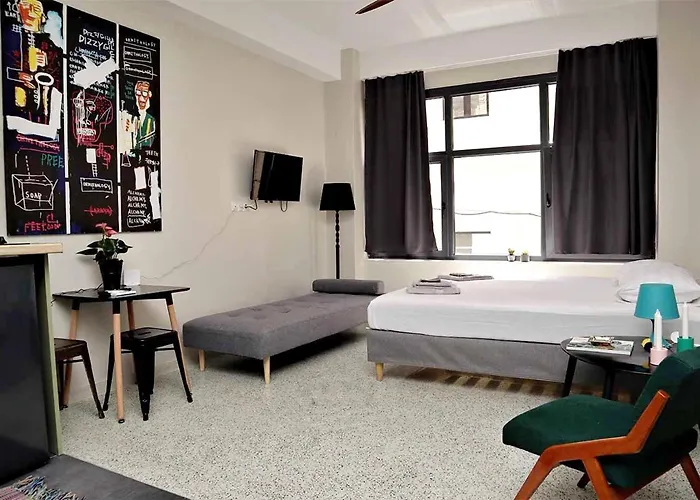 Central Urban Studio B